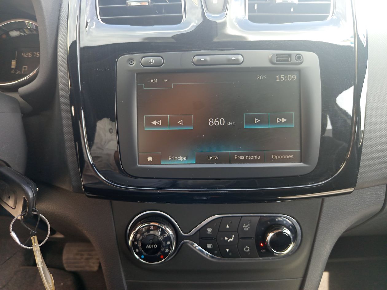 2024 Renault Logan 1.6 Intens At