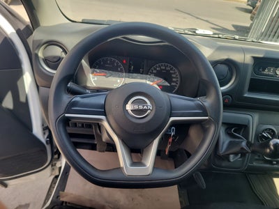 2024 Nissan Urvan 2.5 Panel Amplia AA Mt