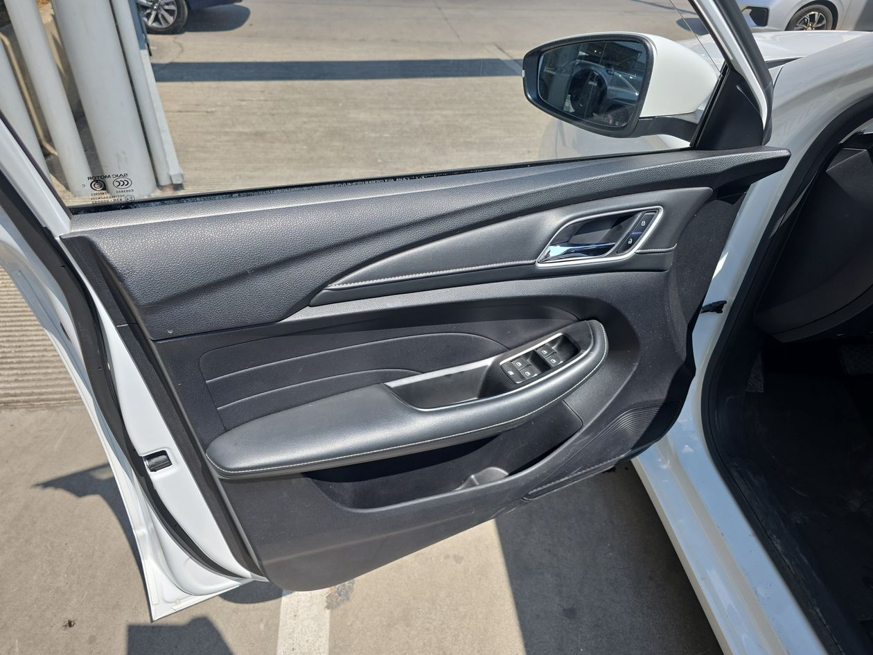 2024 MG MG 5 1.5 Excite At