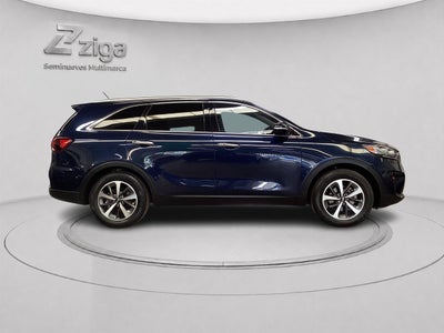 2019 Kia Sorento 2.4 L4 EX Piel 7 Pasajeros At