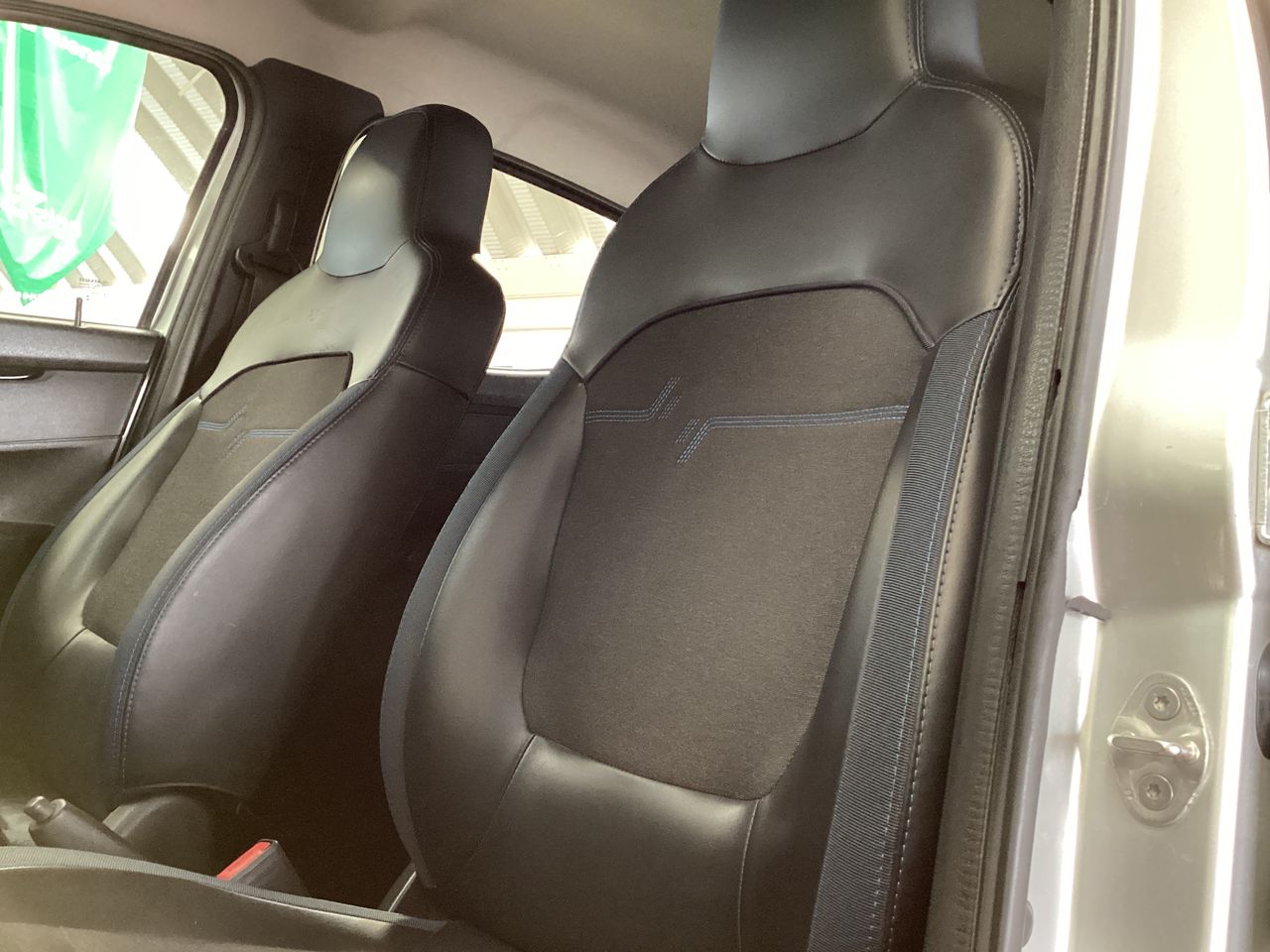 2023 Renault Kwid 1.0 Iconic Mt