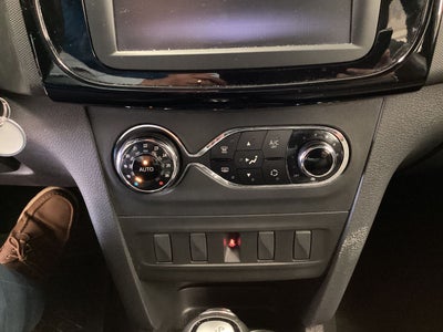 2024 Renault Logan 1.6 Intens At