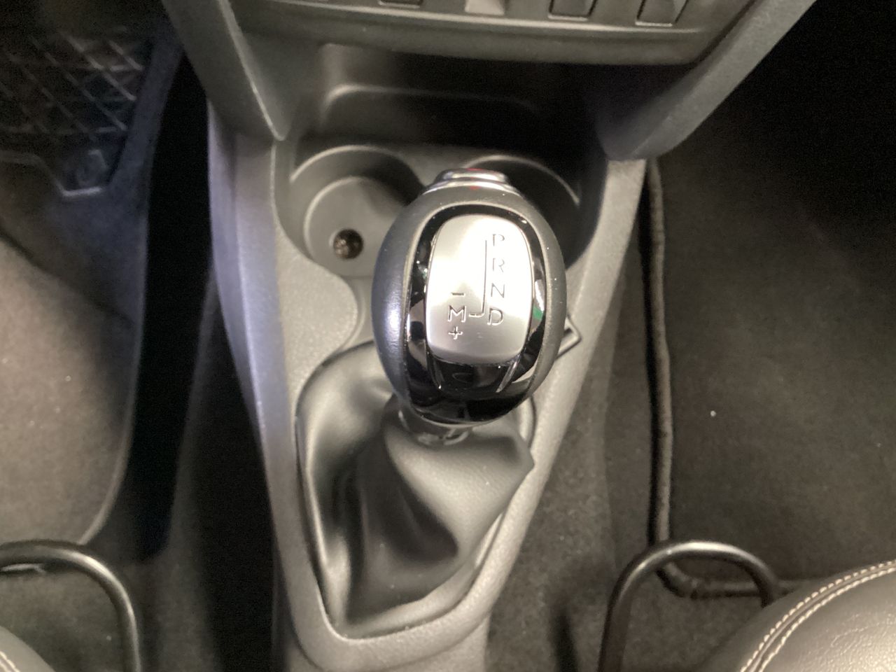 2024 Renault Logan 1.6 Intens At