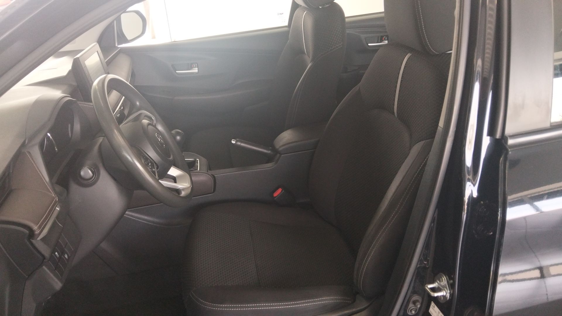 2023 Toyota Yaris 1.5 S Sedan Mt