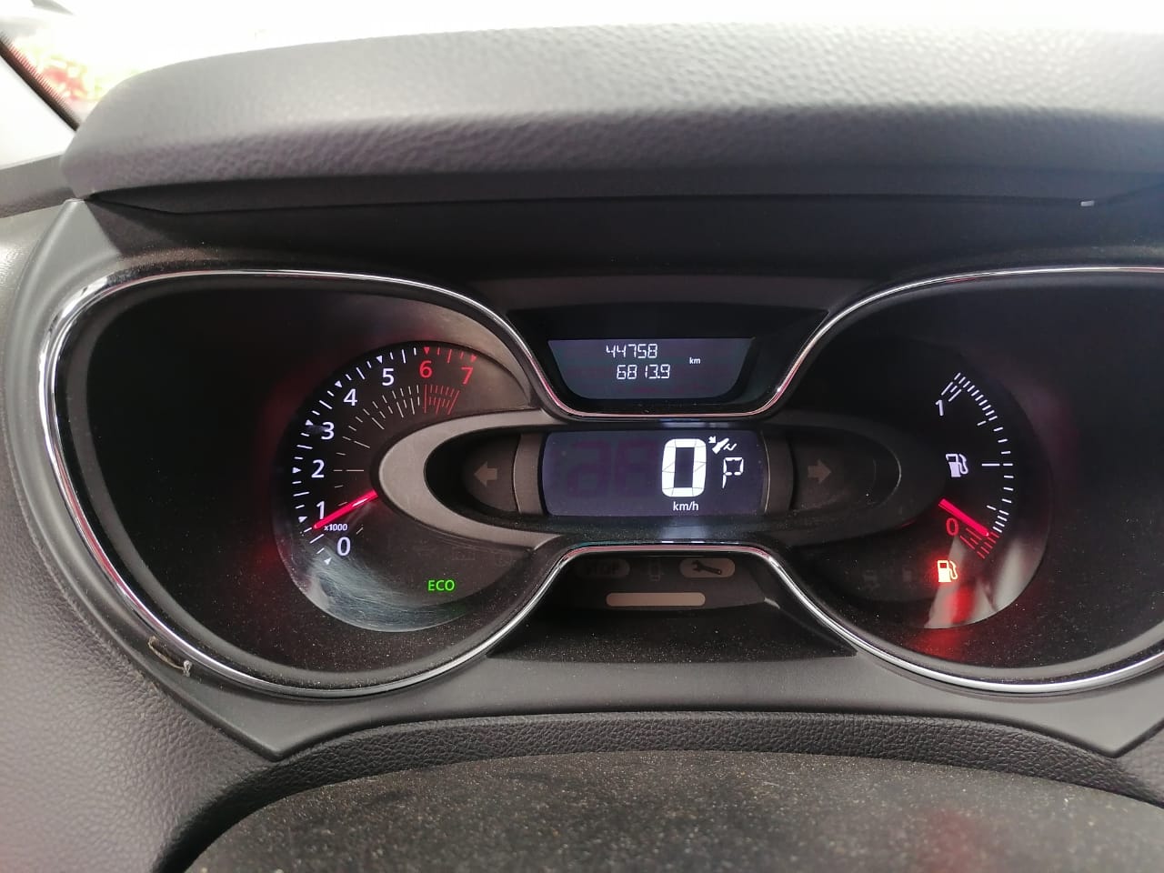 2020 Renault Captur ICONIC L4 2.0L 133 CP 5 PUERTAS AUT PIEL BA AA