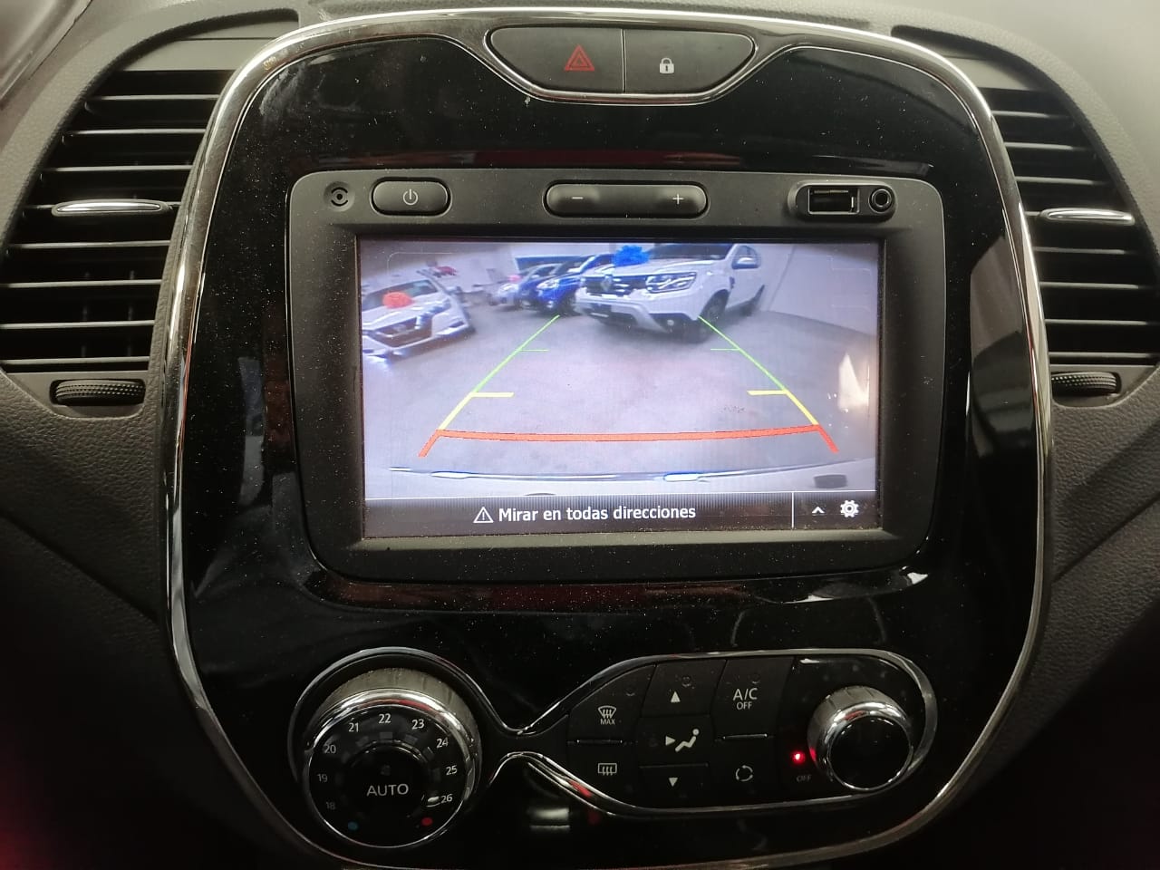 2020 Renault Captur ICONIC L4 2.0L 133 CP 5 PUERTAS AUT PIEL BA AA