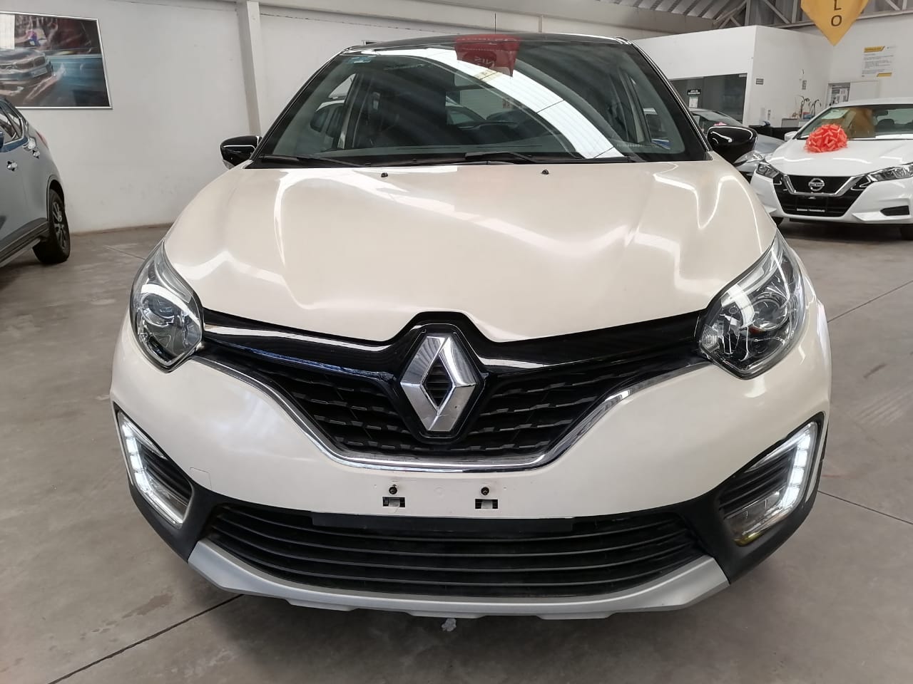 2020 Renault Captur ICONIC L4 2.0L 133 CP 5 PUERTAS AUT PIEL BA AA