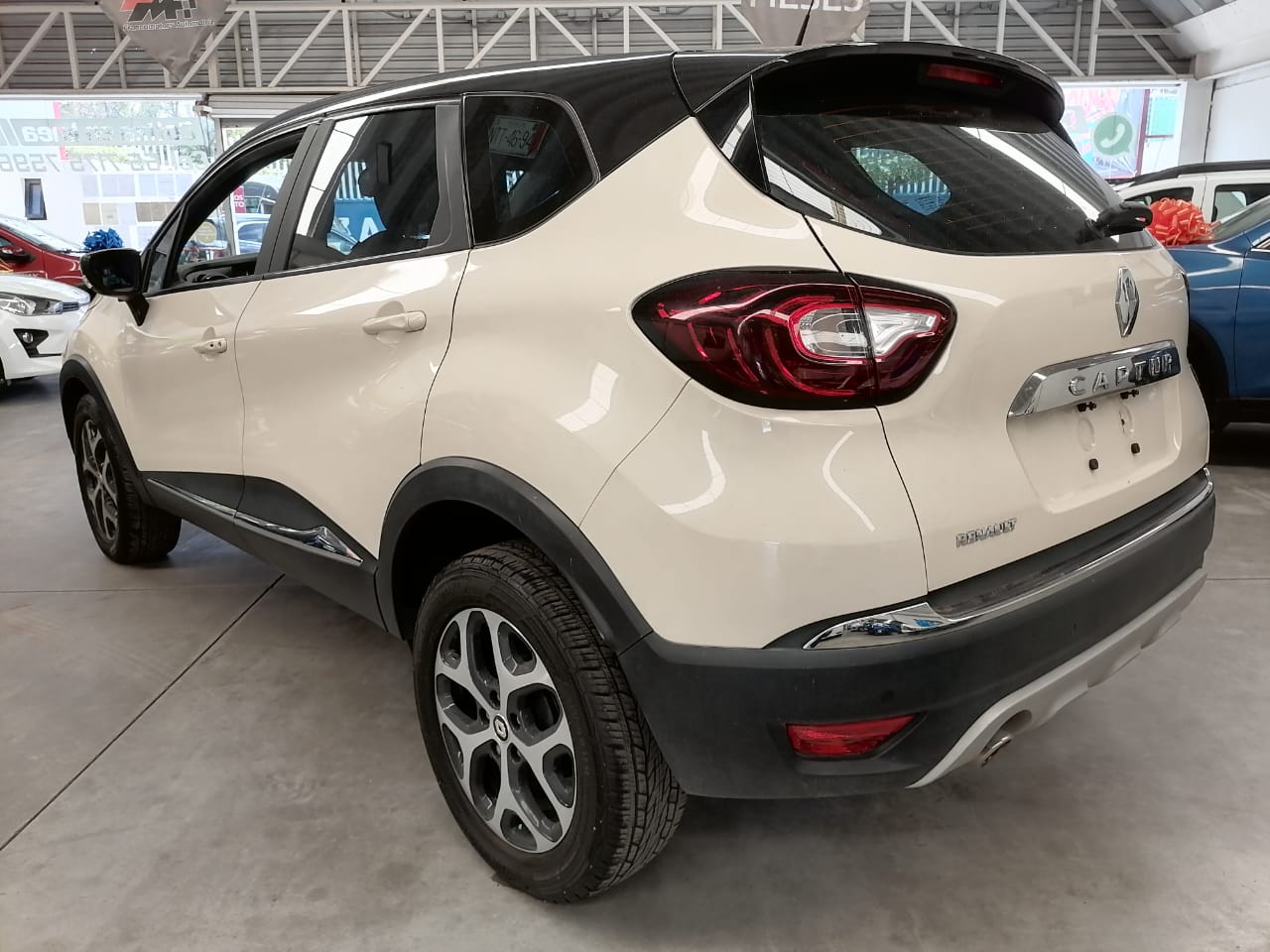 2020 Renault Captur ICONIC L4 2.0L 133 CP 5 PUERTAS AUT PIEL BA AA