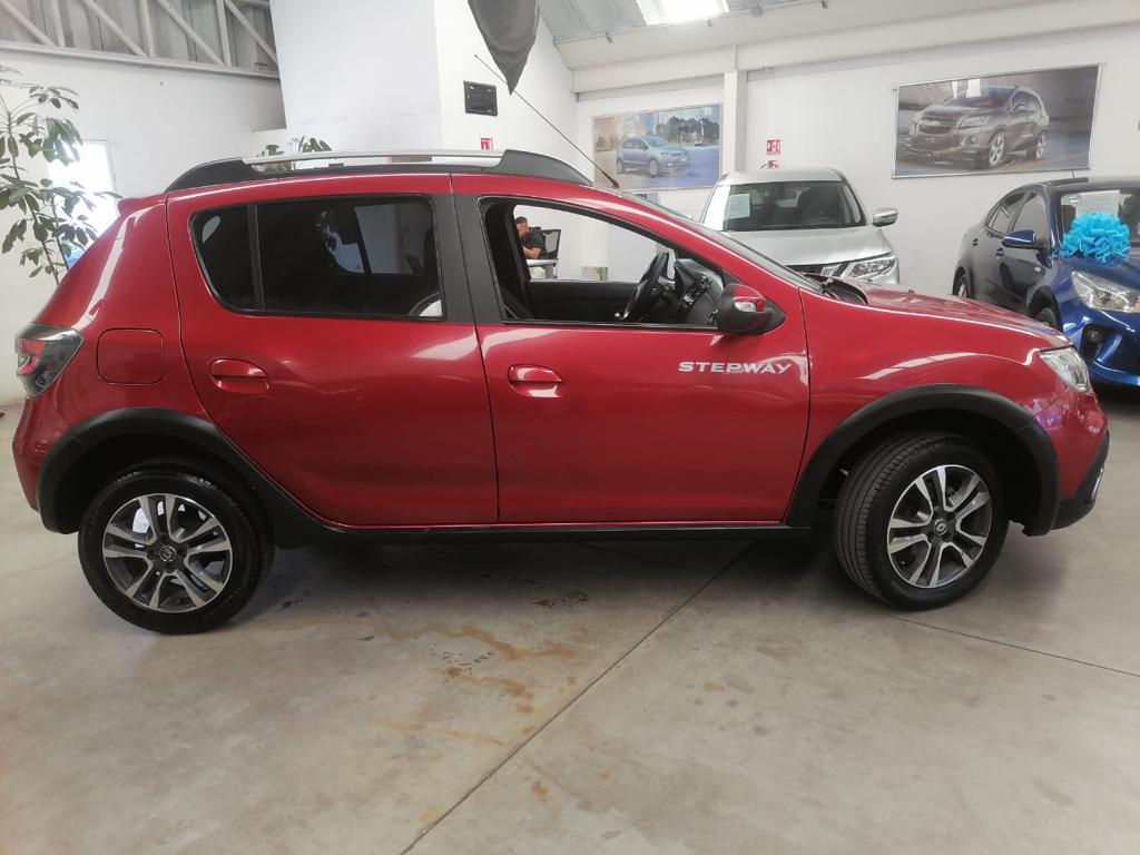 2023 Renault Stepway INTENS, L4, 1.6L, 113 CP, 5 PUERTAS, STD, BA, AA