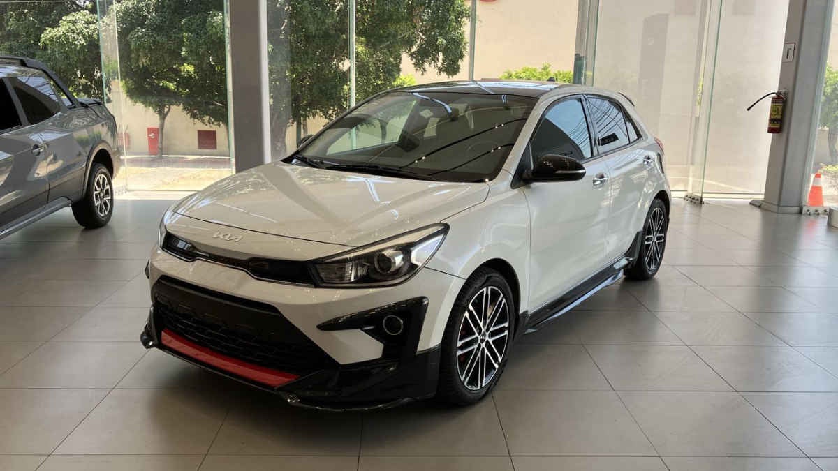 2022 Kia KIA RIO HB 5p S Pack L4/1.6 Man