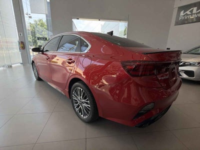 2023 Kia FORTE SEDAN 4p GT Line L4/2.0 Aut