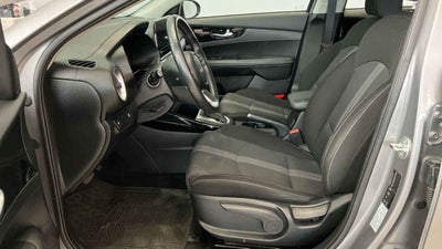 2024 Kia FORTE SEDAN 4p EX L4/2.0 Aut