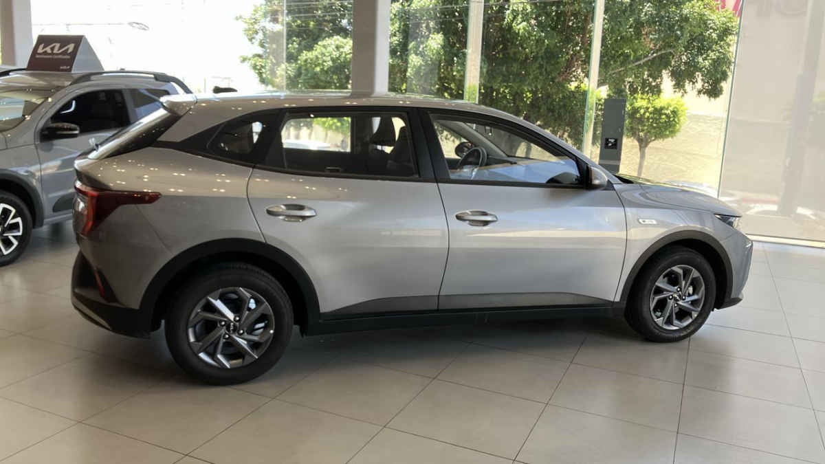 2024 Kia K3 5p LX L4/1.6 Man