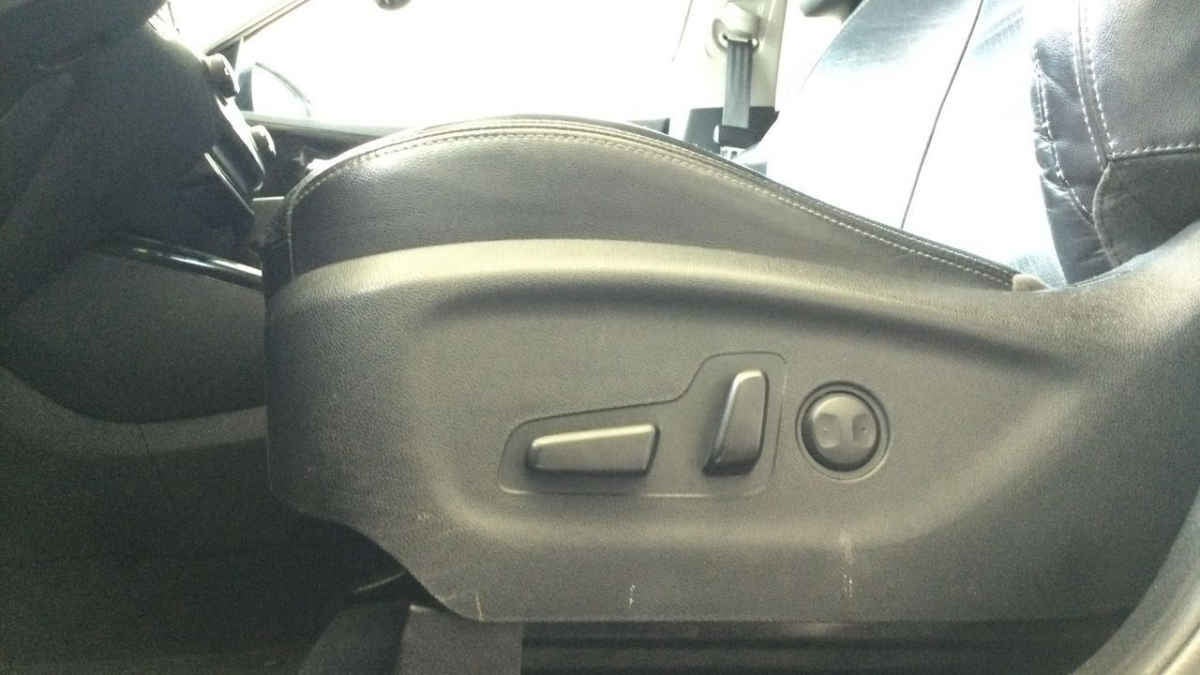 2019 Kia Sorento 5p EX L4 TA 6Vel Piel 7 pas. RA-18"