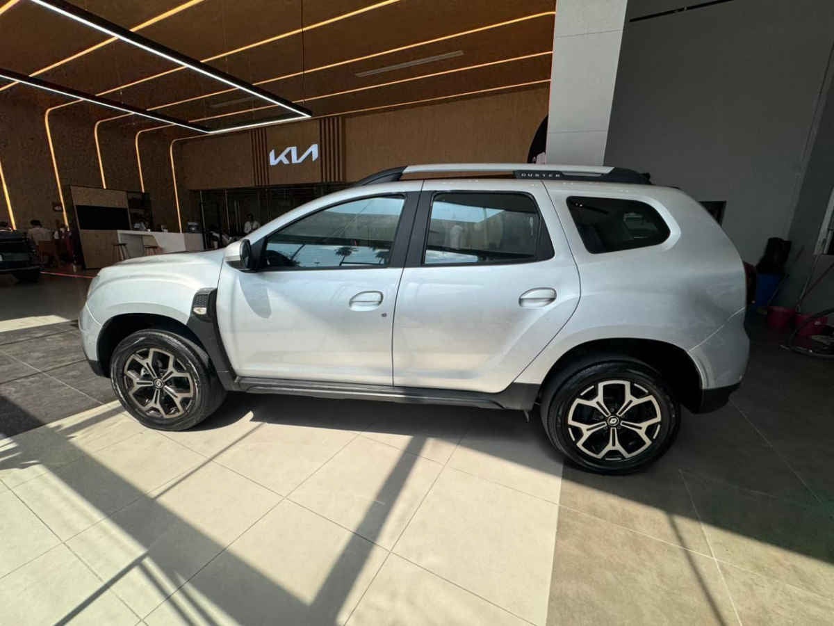 2023 Renault Duster 5p Iconic L4/1.3/T Aut