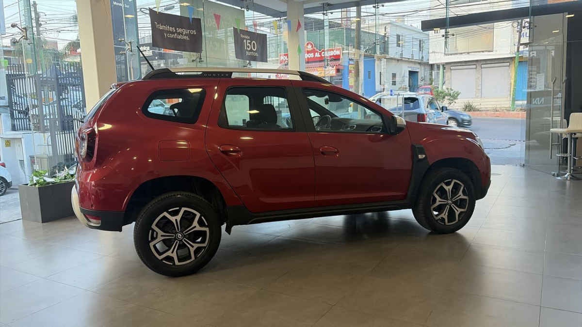 2023 Renault Duster 5p Iconic L4/1.3/T Aut