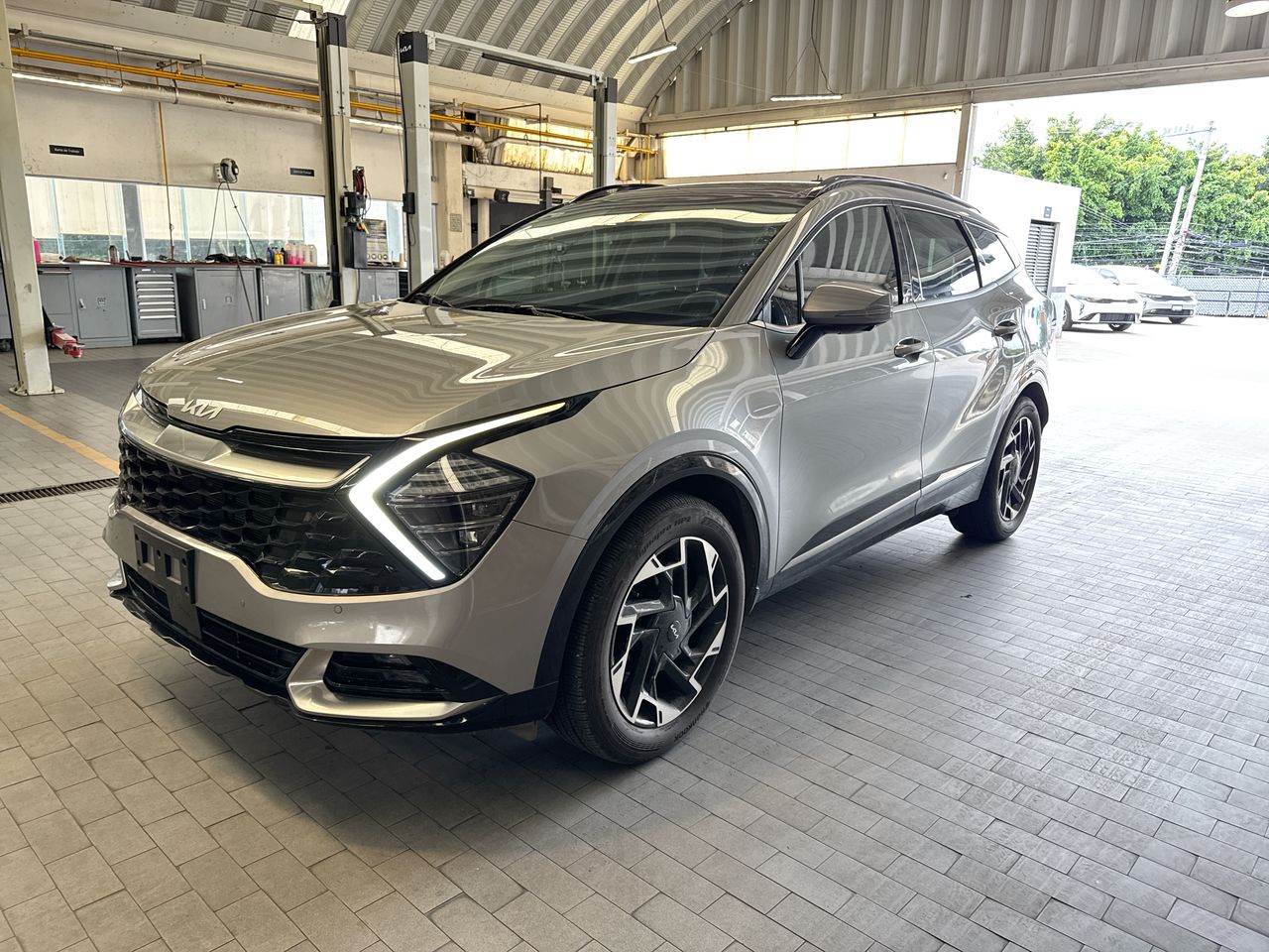 2025 Kia Sportage 5p SXL L4/2.5 Aut